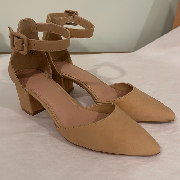 Shoes - Nude Ankled Heel